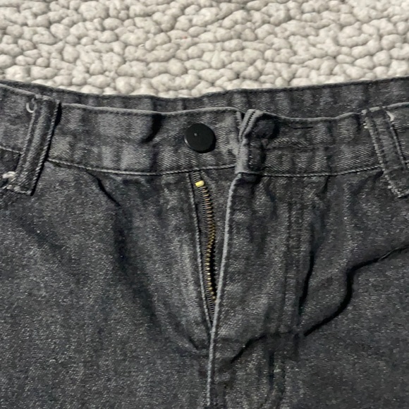 Black cut off denim jeans - Picture 8 of 10